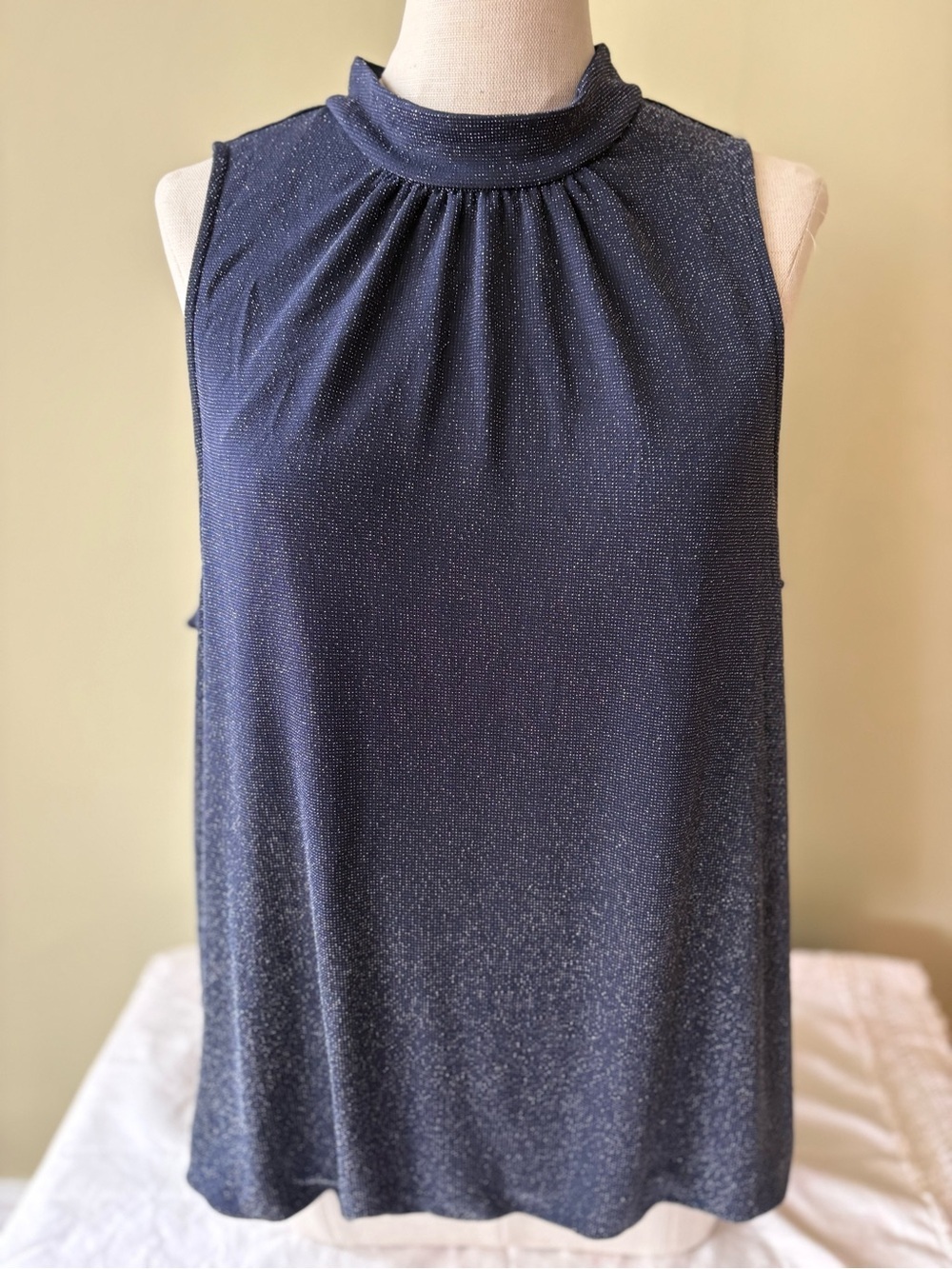 Reitmans elegant sleeveless metallic Navy Mock Neck Top size xl